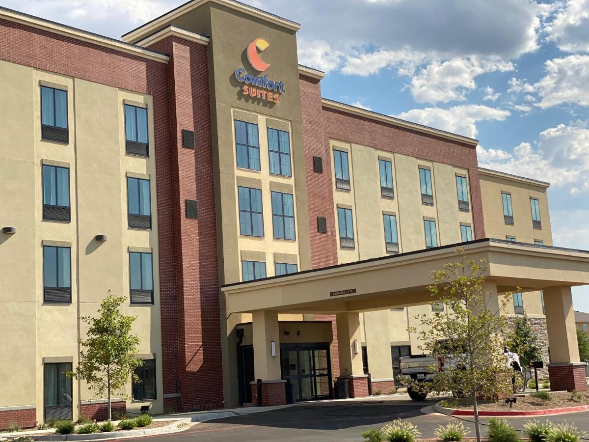 Comfort Suites Midland West Exterior foto